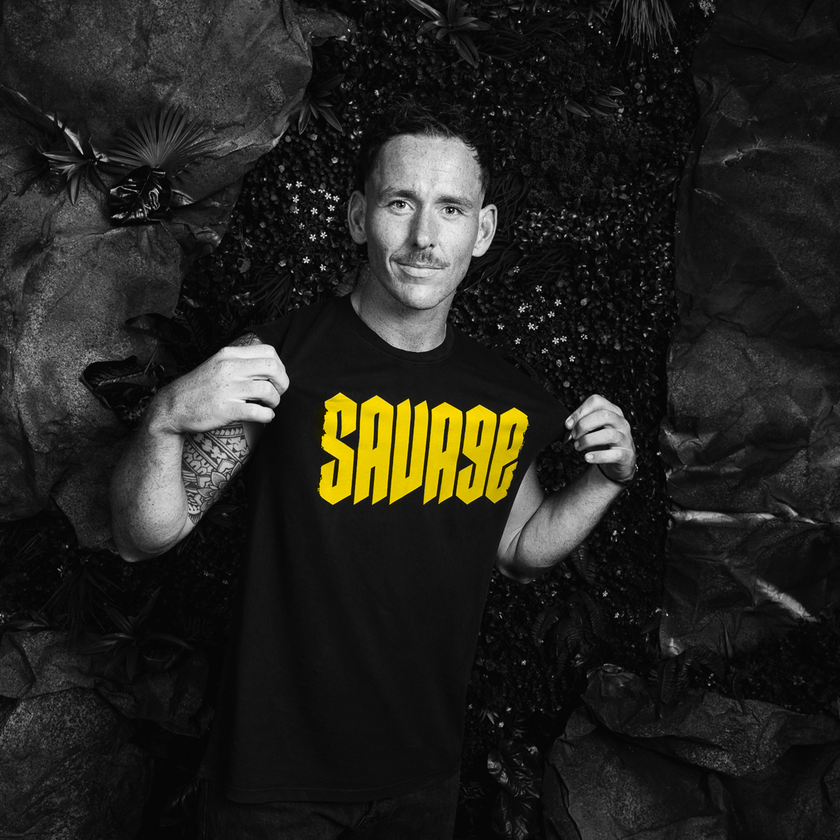 10. Muscle Tee Savage Washed black